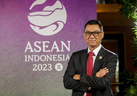 Direktur Utama PLN Darmawan Prasodjo