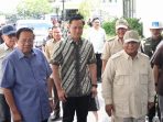 Prabowo Subianto mengunjungi Ketua Majelis Tinggi Partai Demokrat SBY di Pacitan