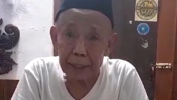Mbah Benu Aolia Gunung Kidul