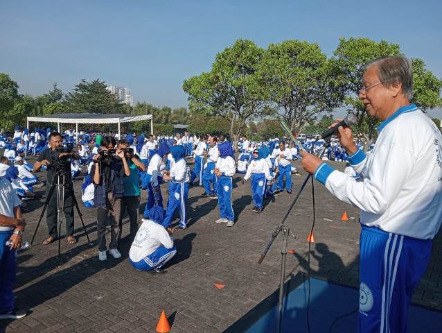 latber ling tien kung Bandung