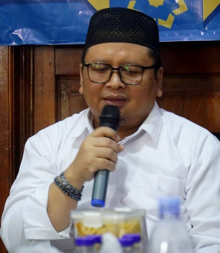 Imam Baehaqi muktamar ke 35 NU di Tambak Beras